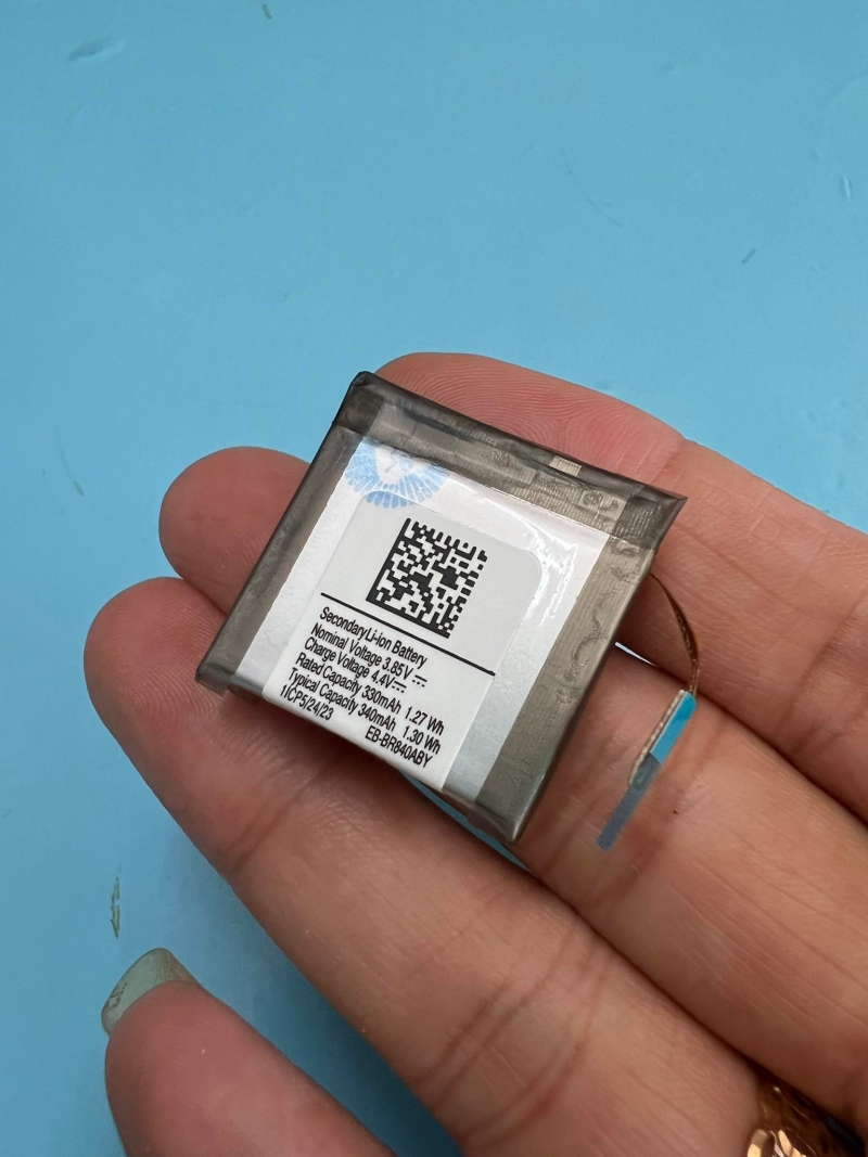 Pin Đồng Hồ Samsung Watch 3 45mm SM-840 EB-BR840ABY Dung Lượng 330mah Được Phukiendexinh Nhập Các Loại Pin Có Chất Lượng Loại Một Và Có Chế Độ Bảo Hành Tốt 1 đổi 1 Nếu Pin Lỗi